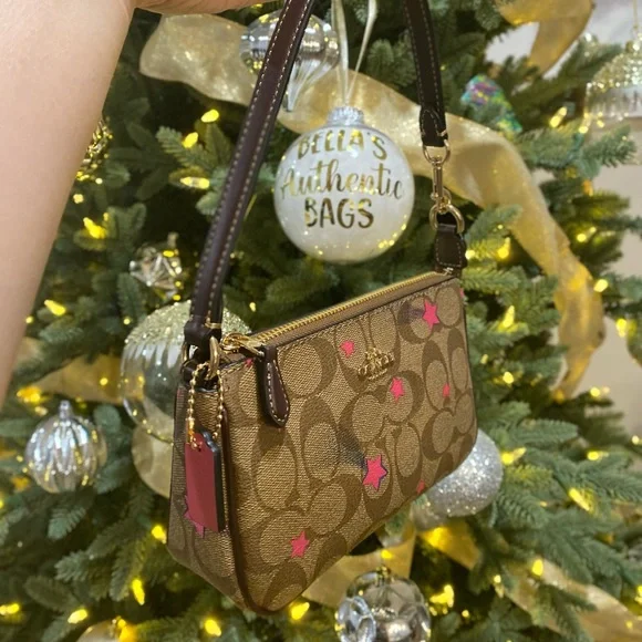 COACH NOLITA 19 - Picture 2 of 3